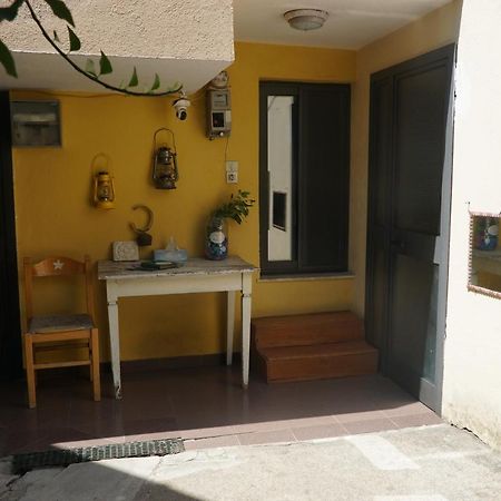 Albaniantrip Rooms And Apartments Tiranë Ngoại thất bức ảnh