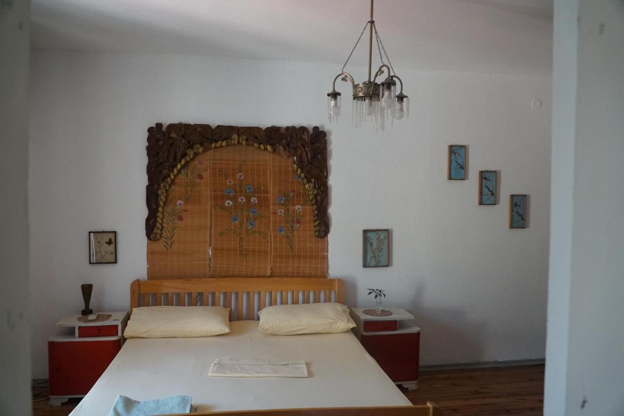Albaniantrip Rooms And Apartments Tiranë Ngoại thất bức ảnh
